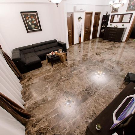 Luxury Down Town Apartment Bukares Bagian luar foto